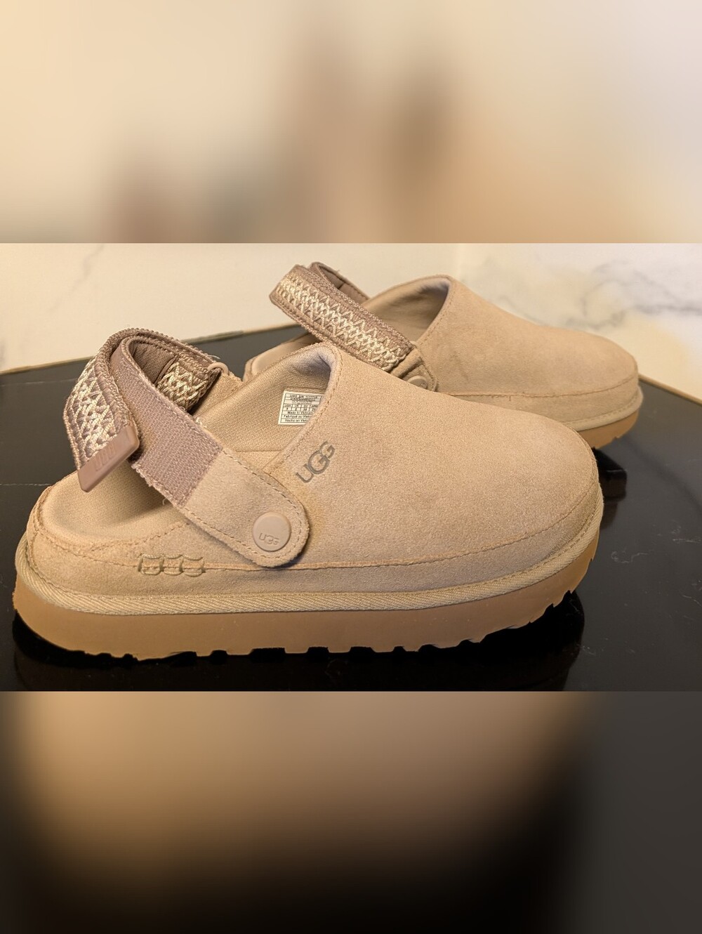 UGG Goldenstar UGGbraid Clog Chestnut  Slip-Ons Size 8 Used Great - Picture 5 of 13